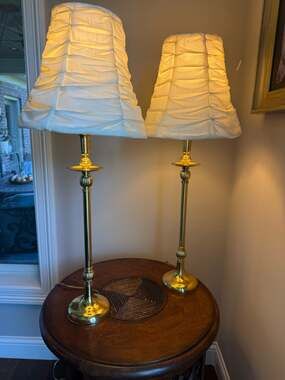 Vintage Brass Tone Candlestick Buffet Table Lamps Pair 33.5” Ivory Shades